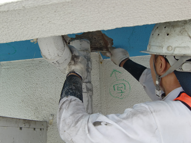 鉄筋爆裂補修工事